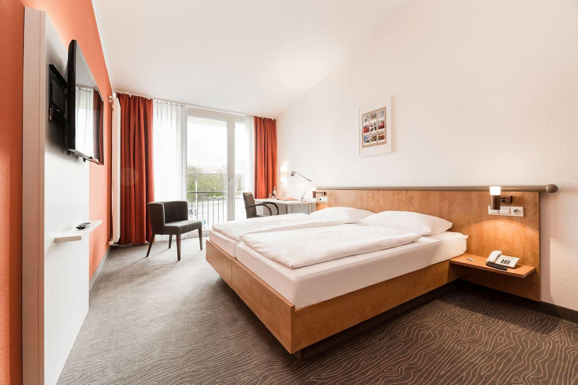 Hotel Spree-Idyll Berlin Extérieur photo